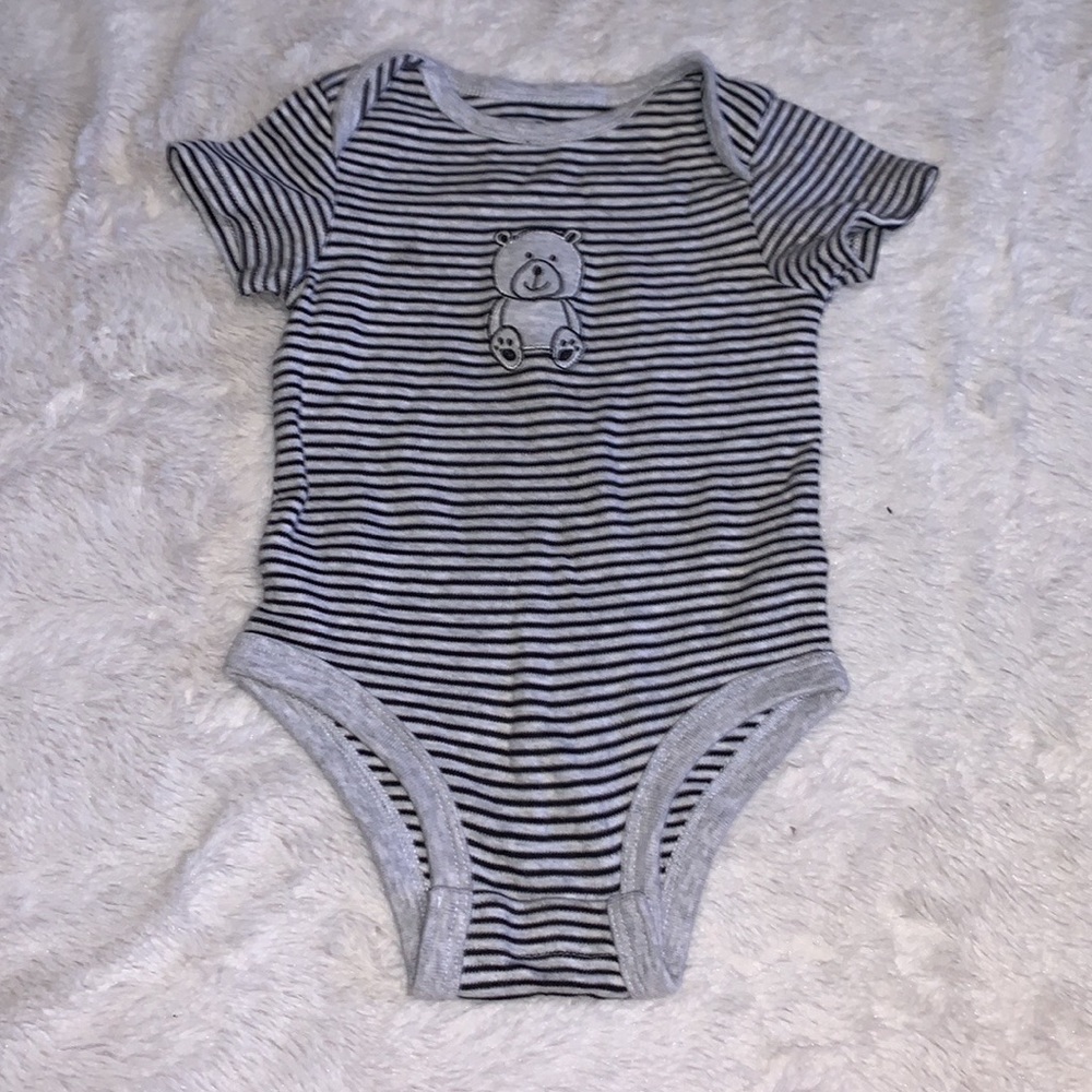 (3 for $10) rococo 12 month gray striped bear bodysuit